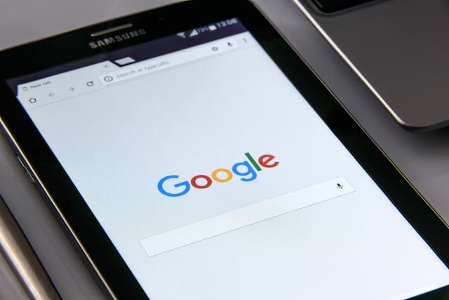 Co to jest marketing internetowy i jak go skutecznie wykorzystać?