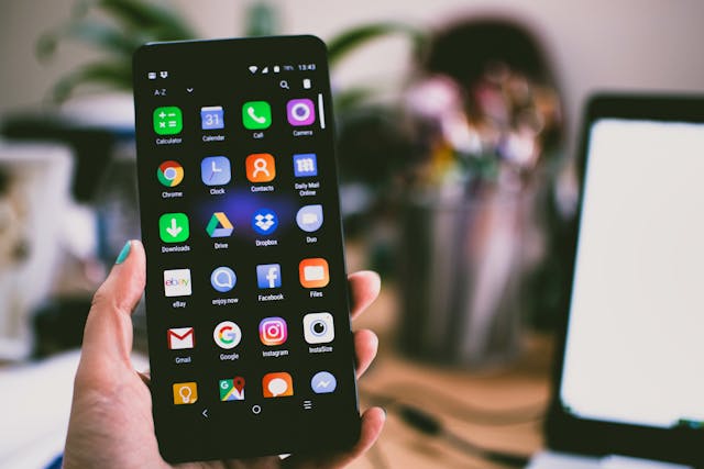 Najlepsze smartfony z Androidem – modele, które naprawdę robią różnicę