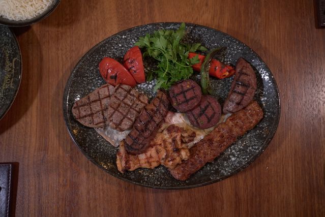 Jak grillować mięso, ryby i warzywa na grillu elektrycznym?